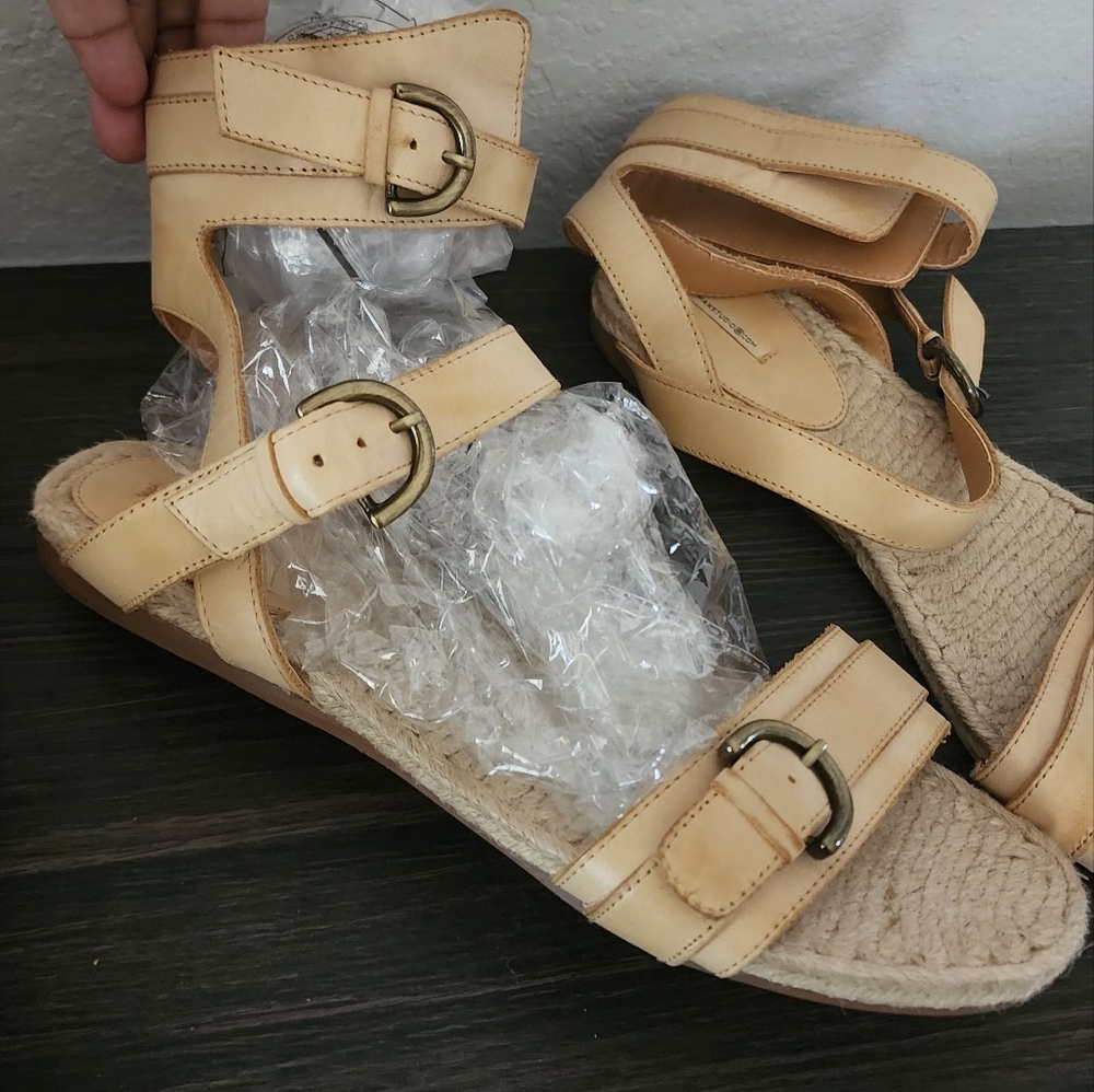 Max Studio Tan Leather Jules Sandals